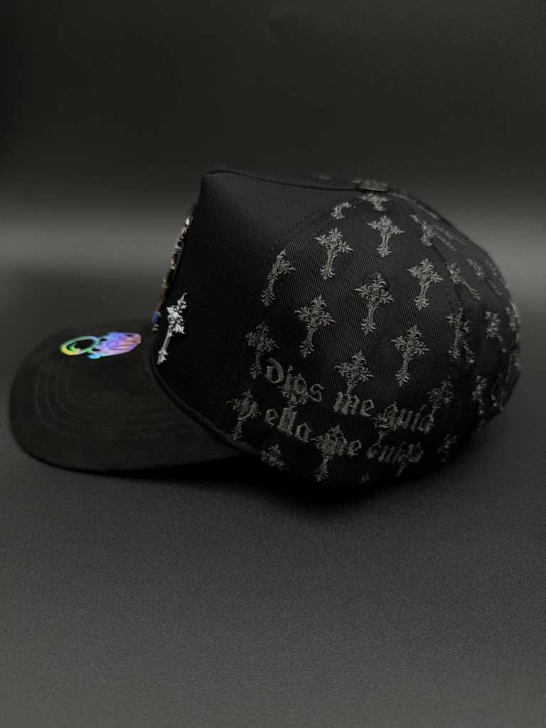 GORRA SANTA MUERTE ROJA