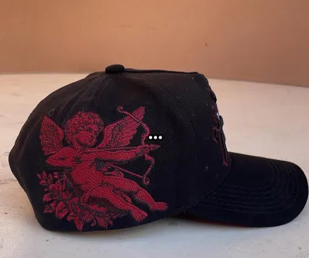 🔥🧢 "La Belicona 3✝️✝️✝️ – Poder y Respeto en una Sola Gorra" 🧢🔥